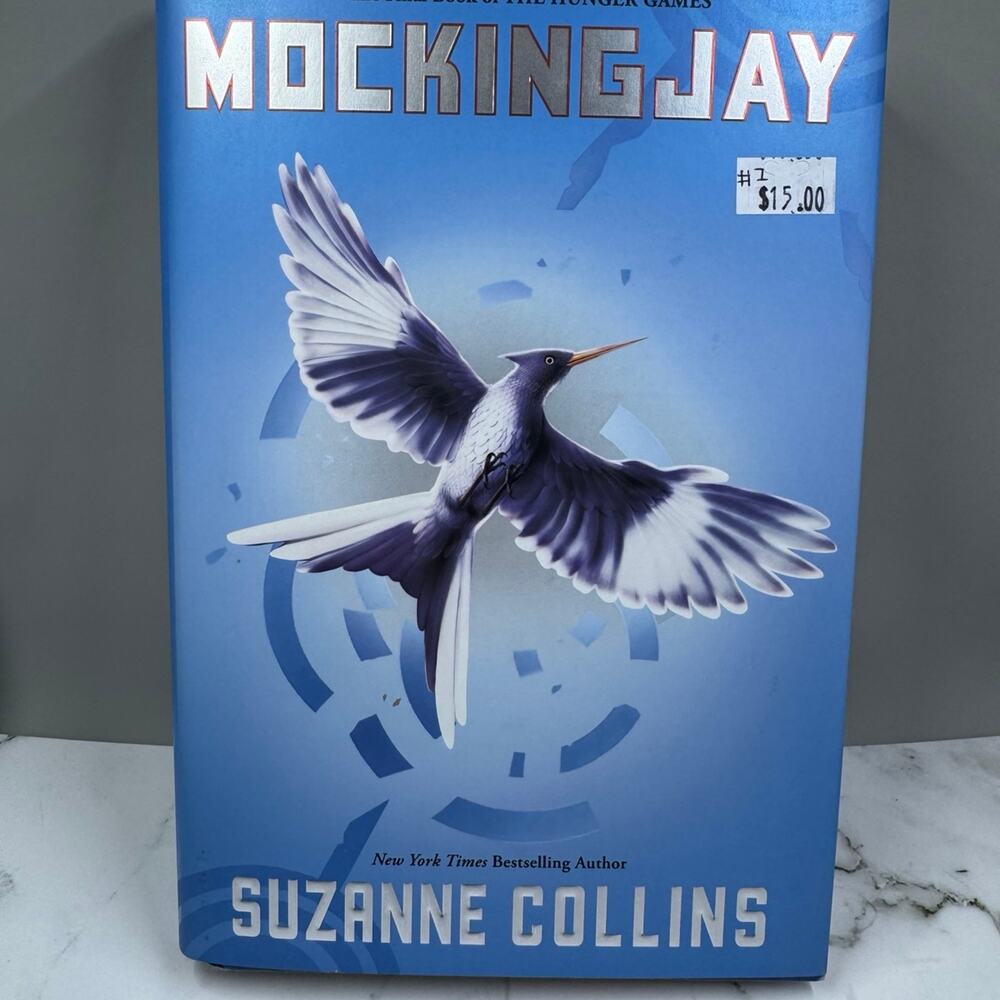Mockingjay Hunger Games book (listing #1)